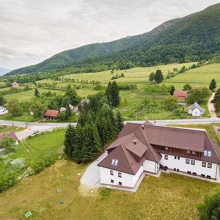 B&B Villa Angy Korenica Esterno foto