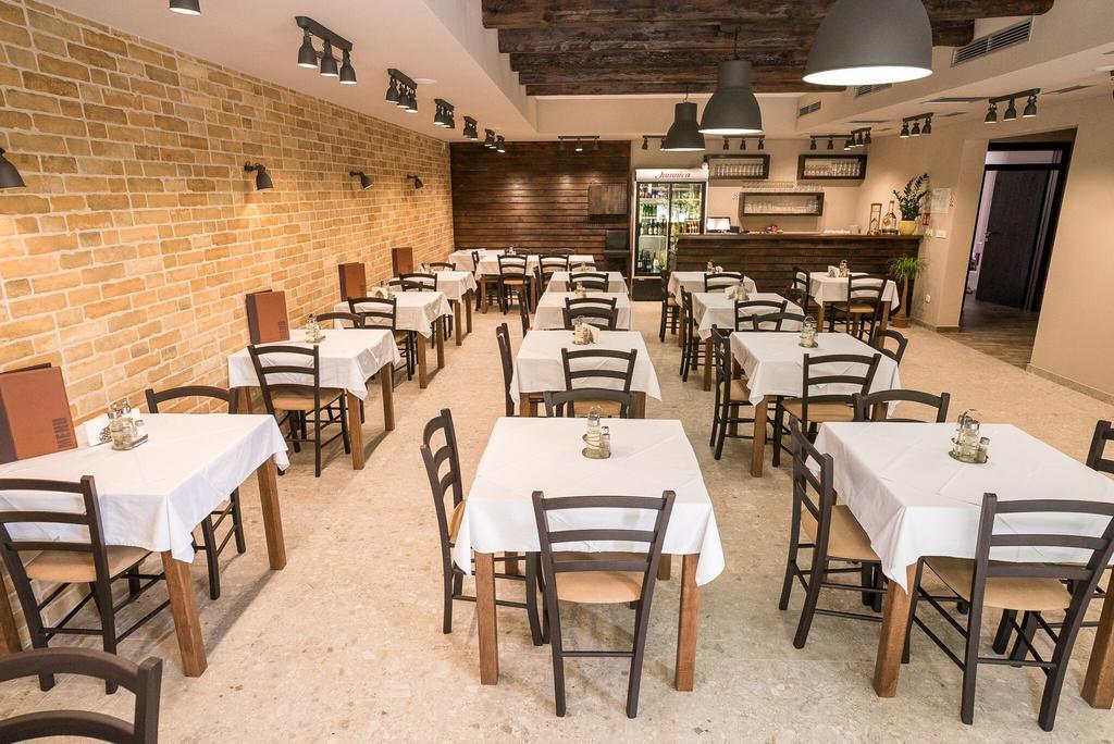 B&B Villa Angy Korenica Esterno foto