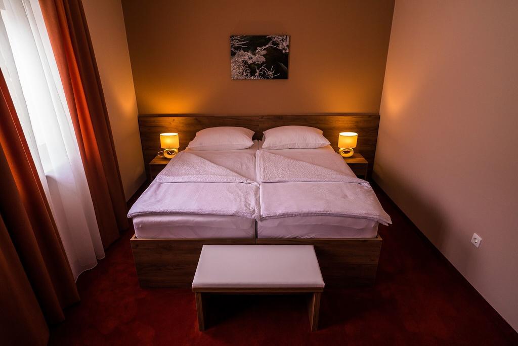 B&B Villa Angy Korenica Esterno foto